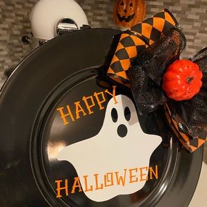 Custom made decorative plate chargers